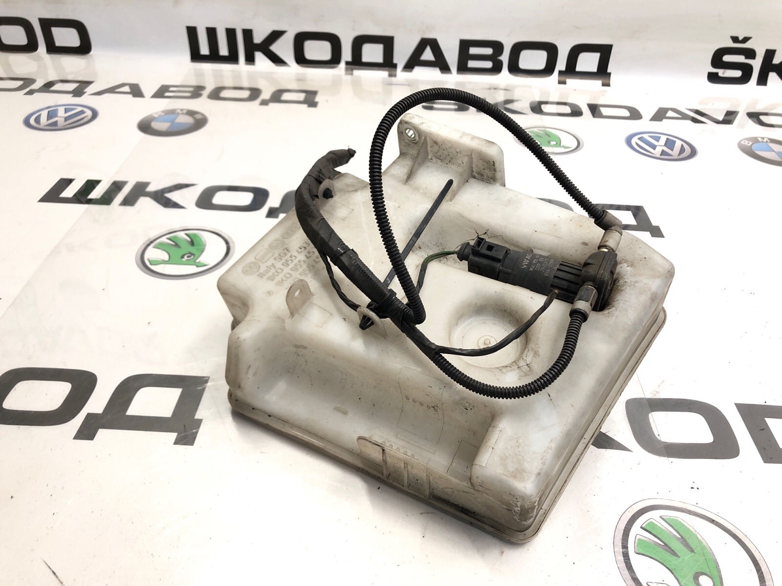 бачок омывателя, 1500 рублей, Москва