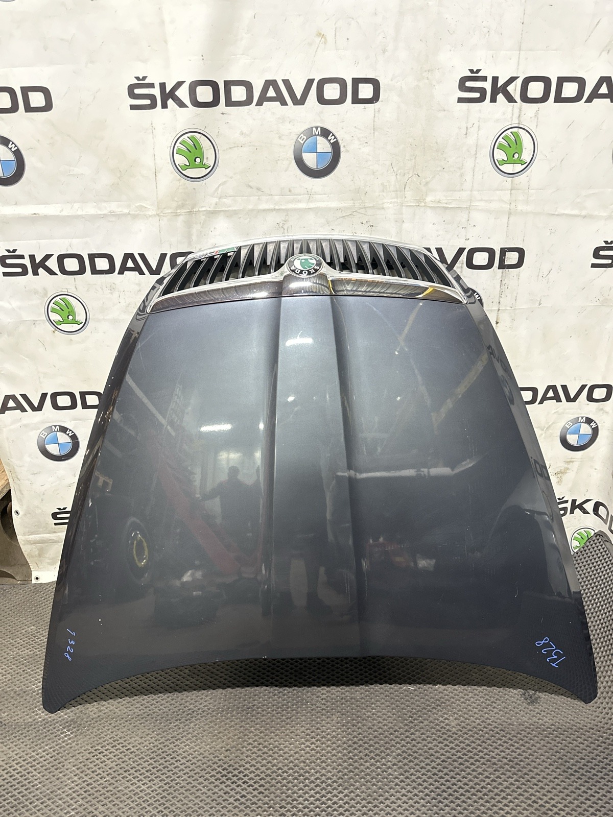 капот, 45000 рублей, Москва