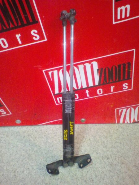 Амортизатор багажника, 700 рублей, Красноярск