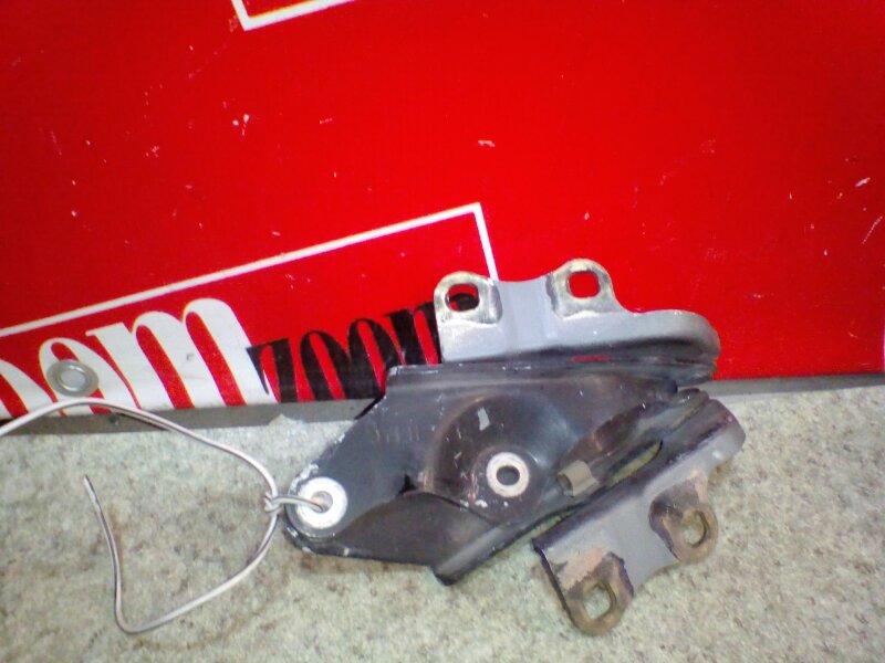 Петля (Шарнир капота), 1300 рублей, Красноярск