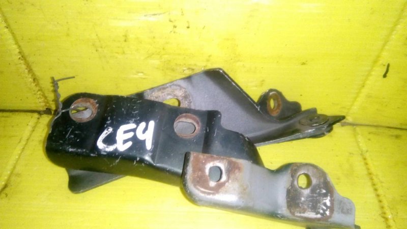 Петля (Шарнир капота), 800 рублей, Красноярск