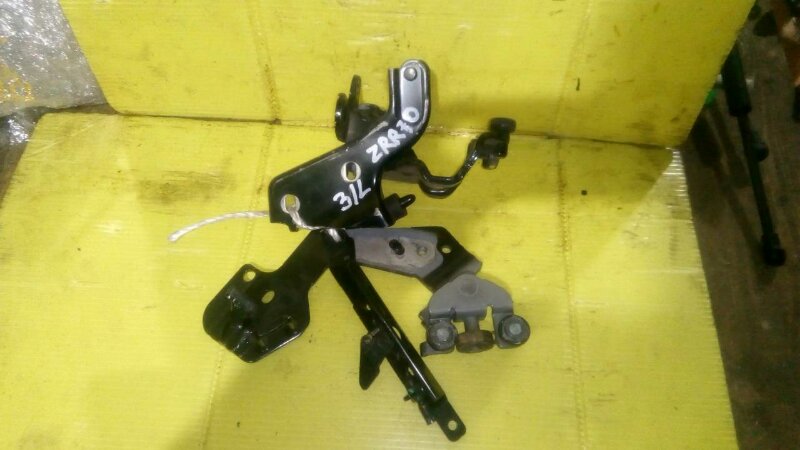 Кронштейн двери, 1500 рублей, Красноярск