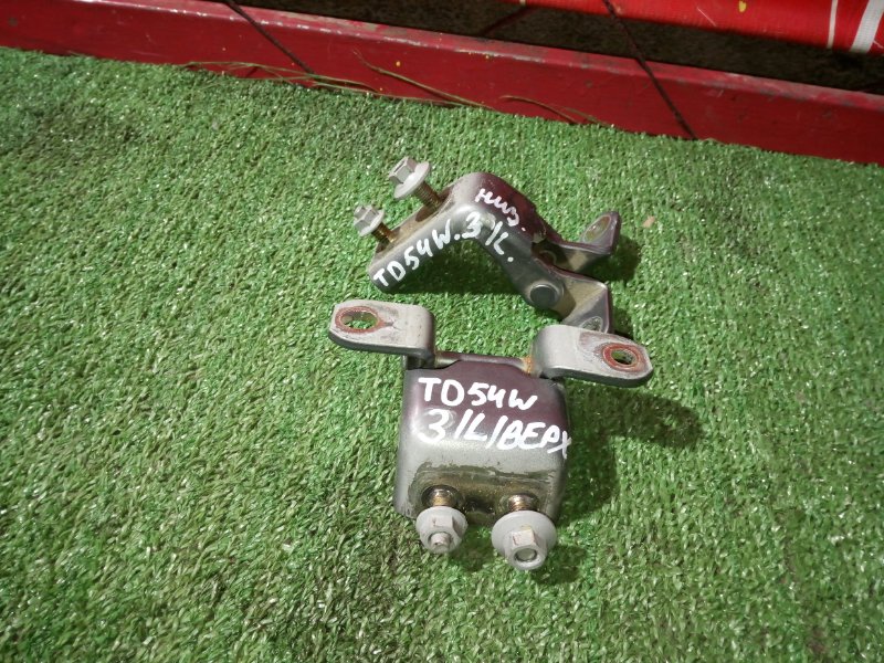 Кронштейн двери, 800 рублей, Красноярск