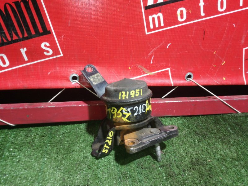 Подушка двигателя, 1900 рублей, Красноярск