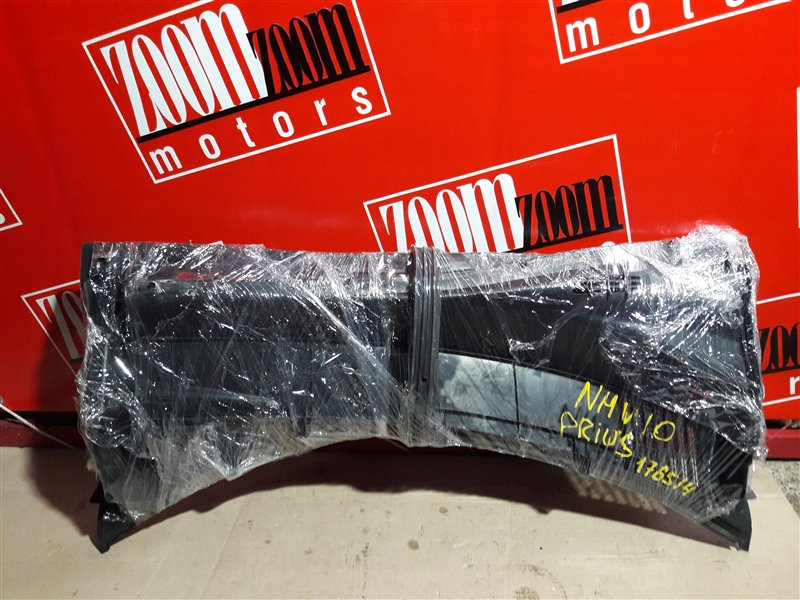 Решетка под лобовое стекло, 1600 рублей, Красноярск