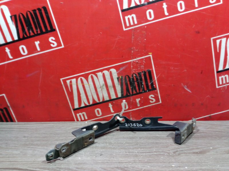 Петля (Шарнир капота), 500 рублей, Красноярск