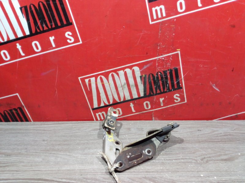 Петля (Шарнир капота), 500 рублей, Красноярск