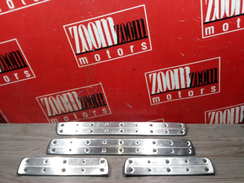 Накладка на порог салона, 2900 рублей, Красноярск