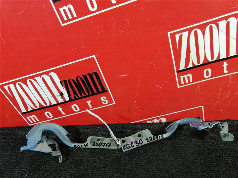 Петля (Шарнир капота), 900 рублей, Красноярск