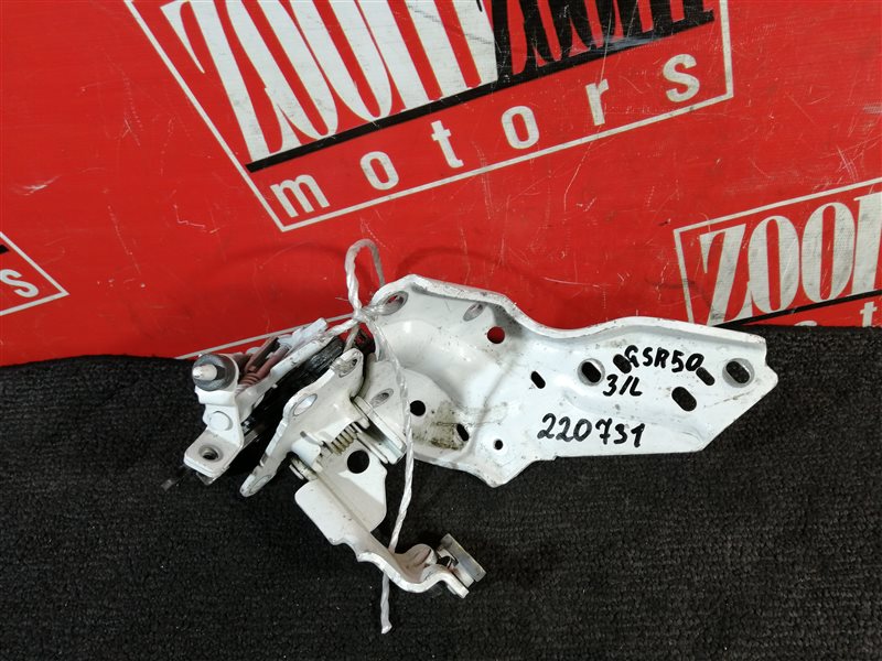 Кронштейн двери, 2400 рублей, Красноярск