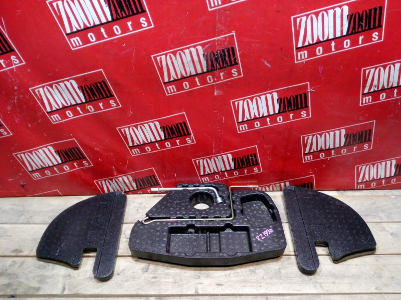 Пластиковые детали салона, 2400 рублей, Красноярск