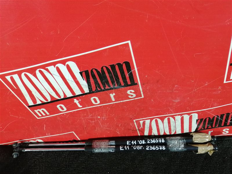 Амортизатор багажника, 500 рублей, Красноярск