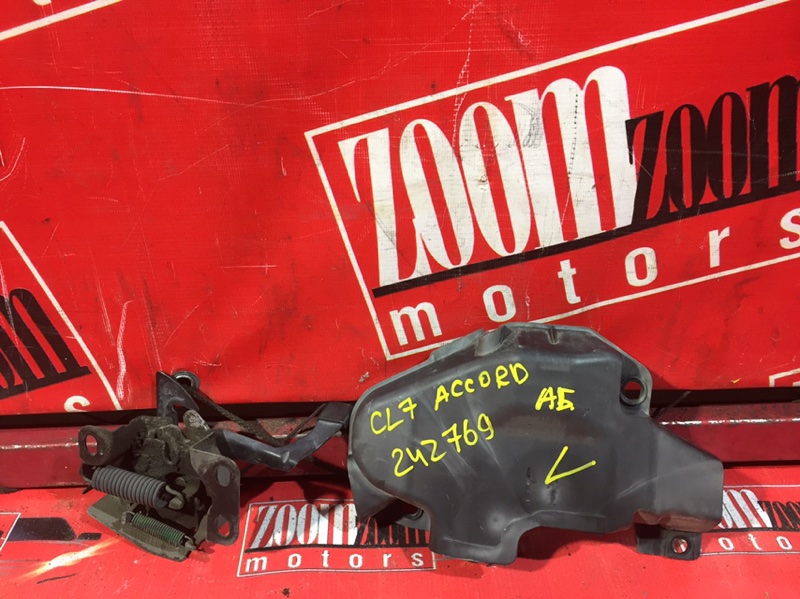 Замок капота, 1500 рублей, Красноярск