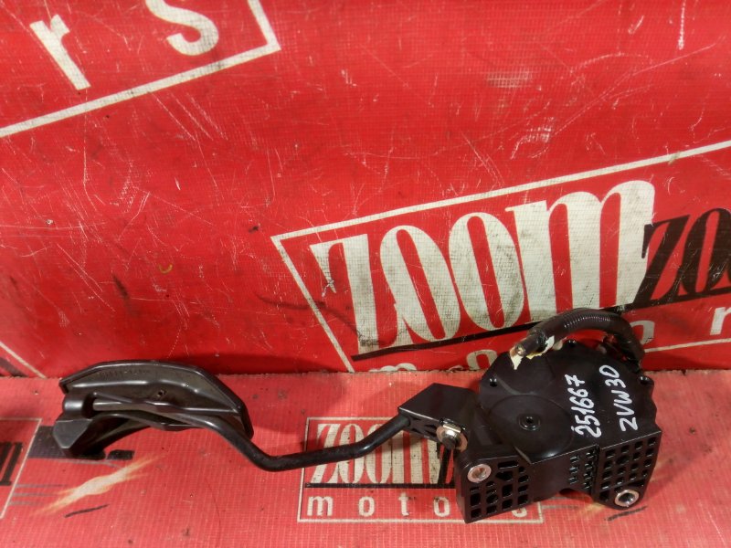 Педаль газа, 500 рублей, Красноярск