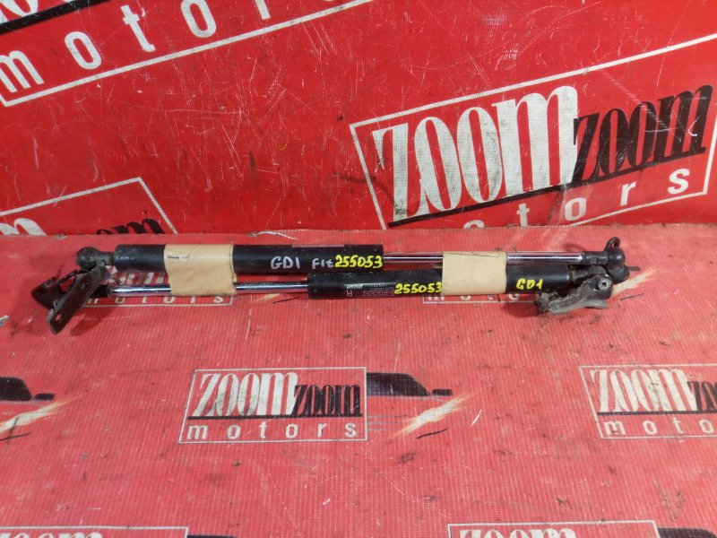 Амортизатор багажника, 500 рублей, Красноярск