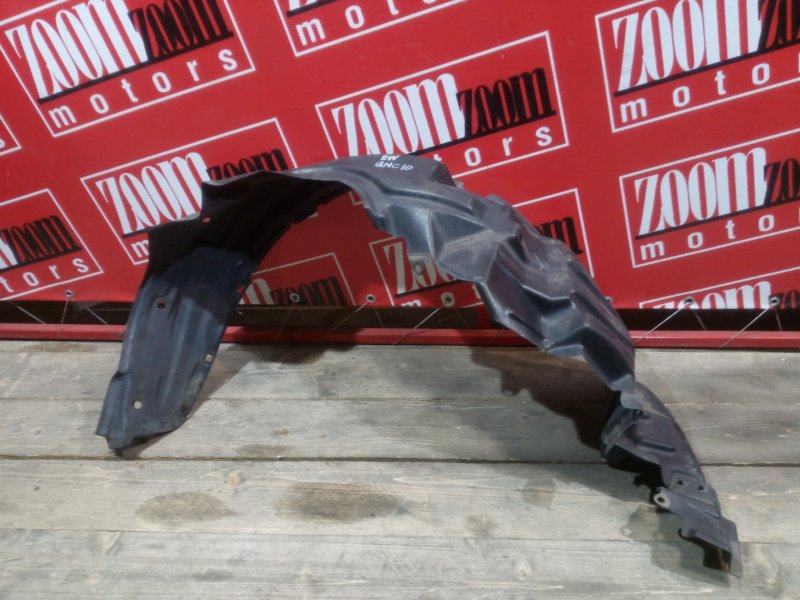 Подкрылок, 500 рублей, Красноярск