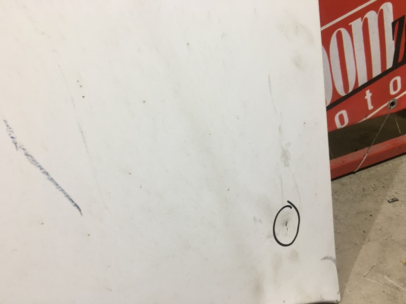 Капот, 2900 рублей, Красноярск