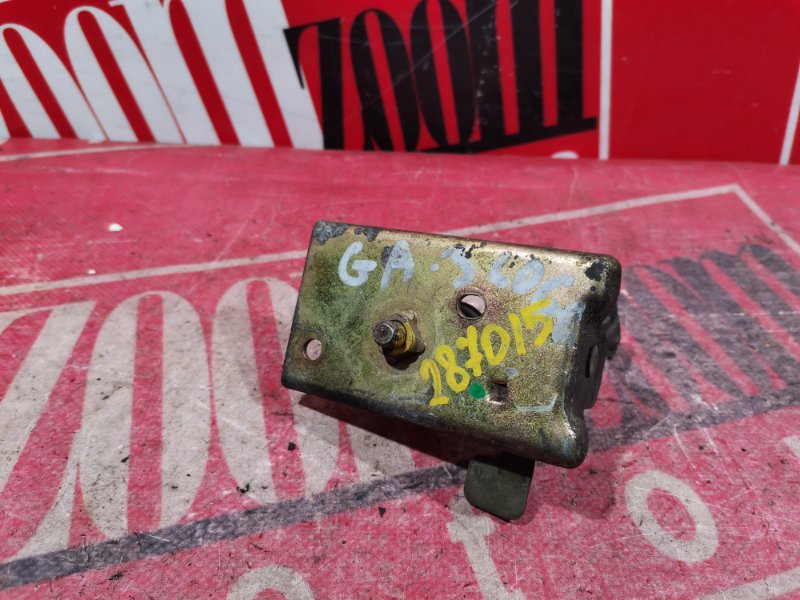 Замок капота, 300 рублей, Красноярск