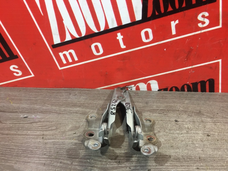 Петля (Шарнир капота), 1000 рублей, Красноярск