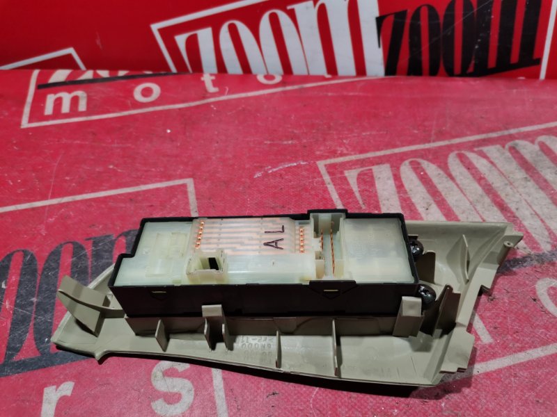 Блок управления стеклоподъемниками, 400 рублей, Красноярск