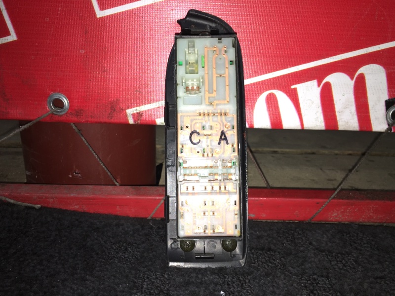 Блок управления стеклоподъемниками, 800 рублей, Красноярск