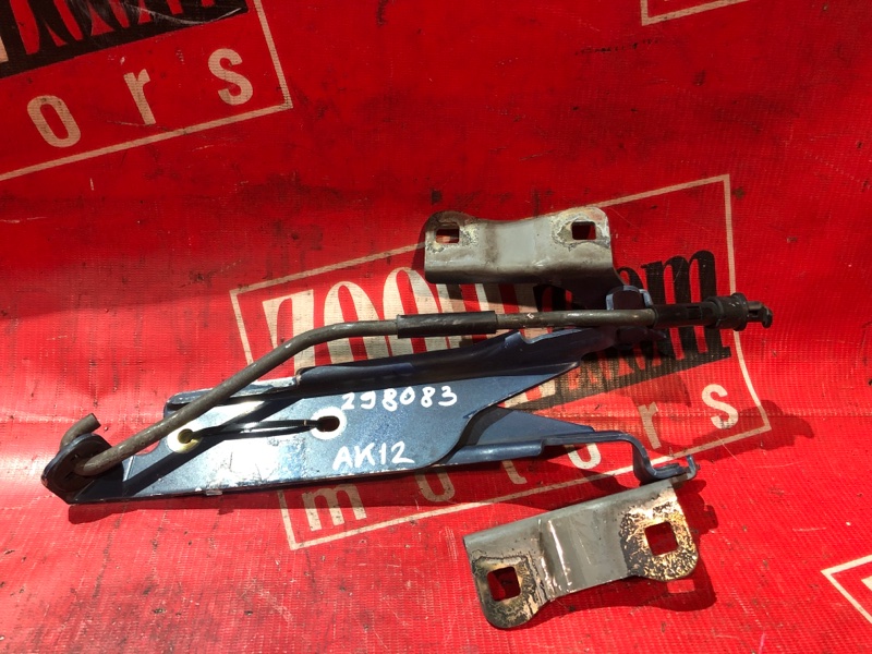 Петля (Шарнир капота), 400 рублей, Красноярск