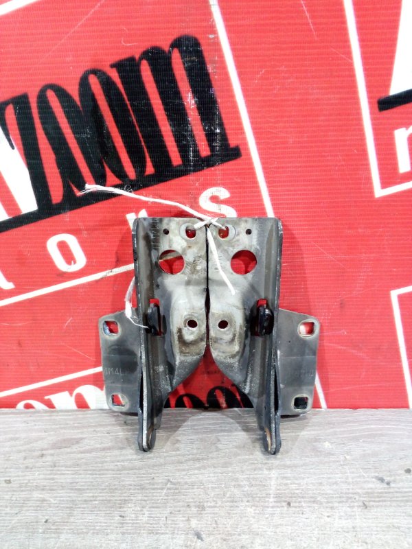 Петля (Шарнир капота), 300 рублей, Красноярск