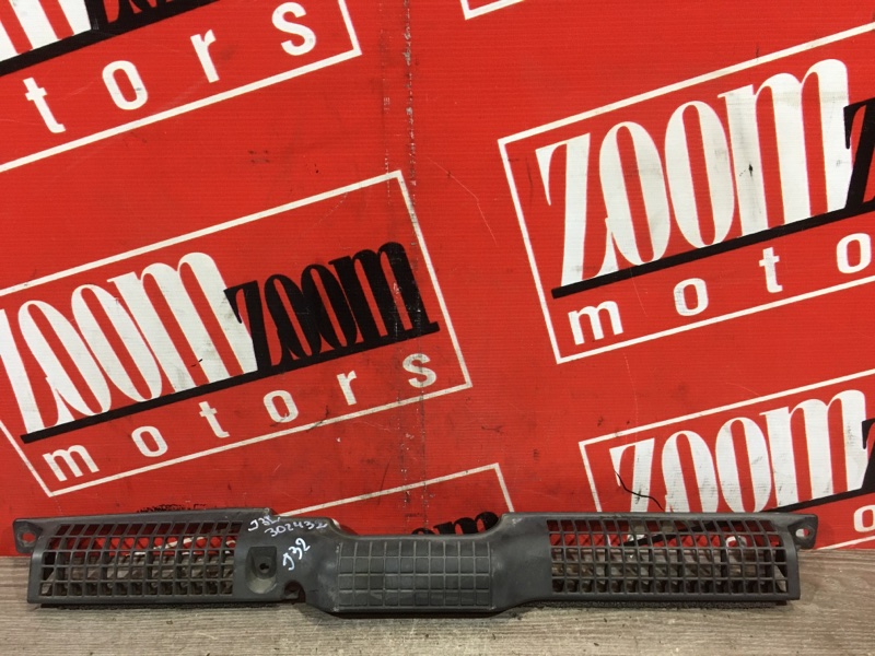 Накладка на решетку радиатора, 1600 рублей, Красноярск