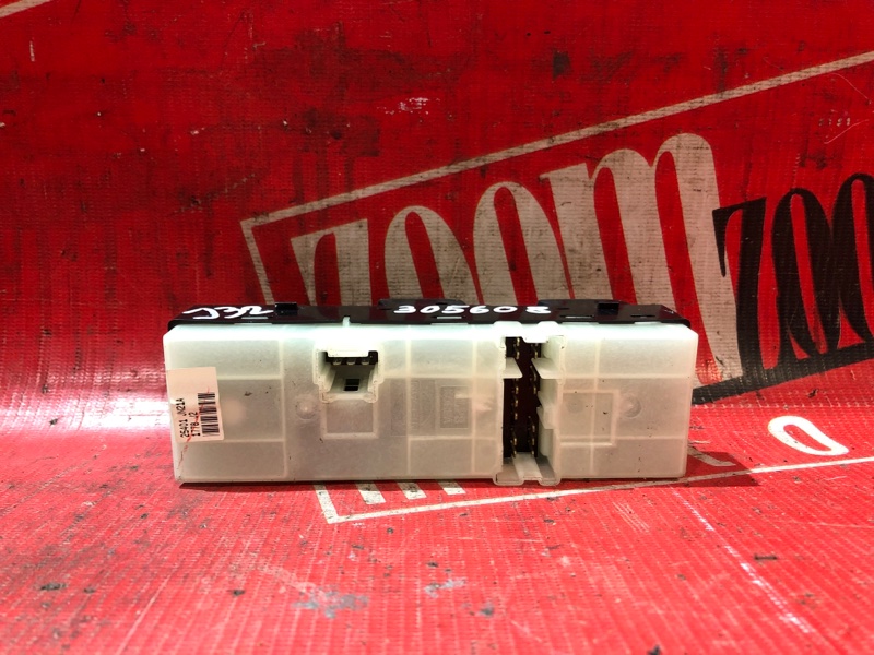 Блок управления стеклоподъемниками, 600 рублей, Красноярск