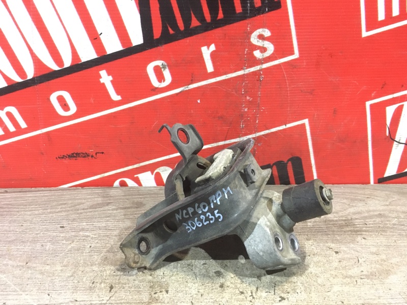 Подушка двигателя, 1100 рублей, Красноярск