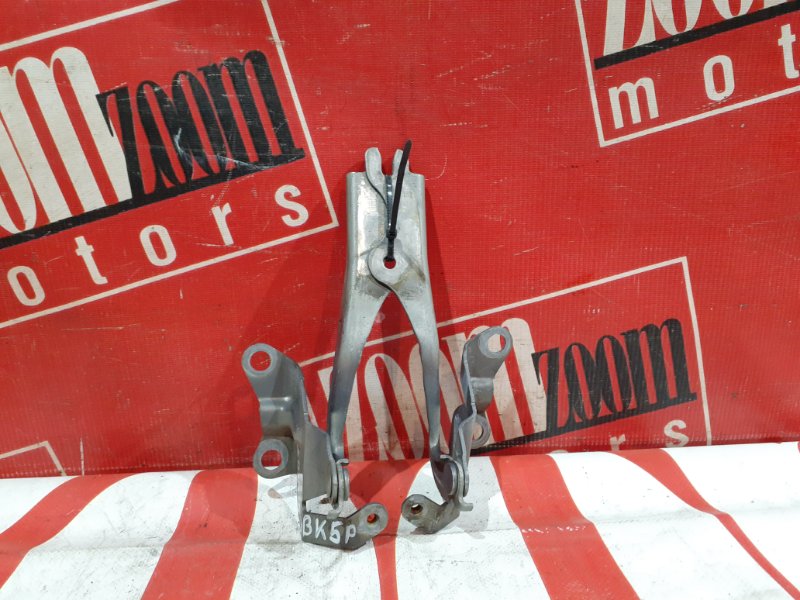 Петля (Шарнир капота), 500 рублей, Красноярск