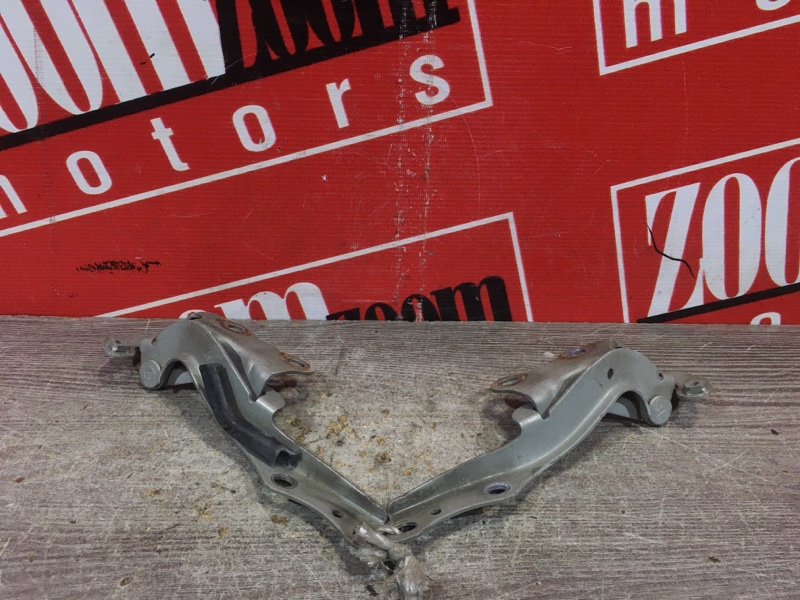 Петля (Шарнир капота), 400 рублей, Красноярск