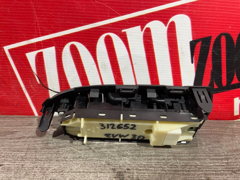 Блок управления стеклоподъемниками, 500 рублей, Красноярск