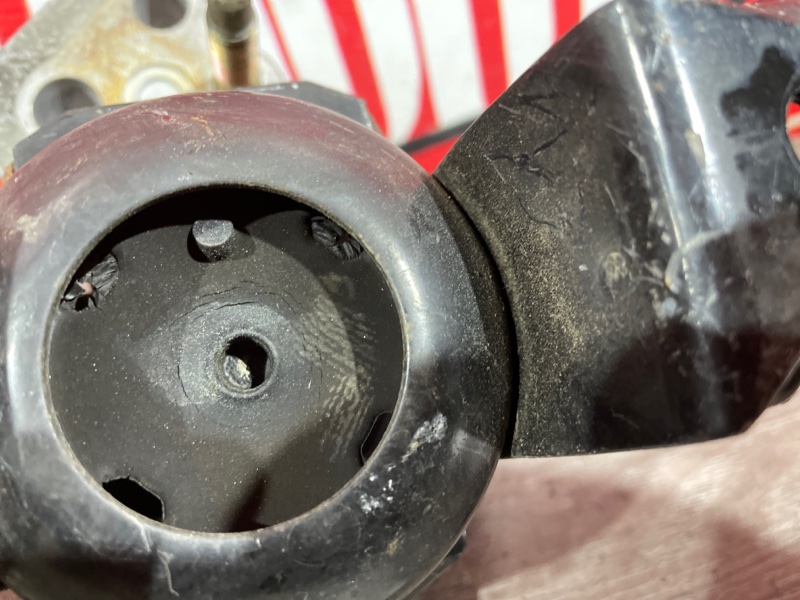 Подушка двигателя, 800 рублей, Красноярск