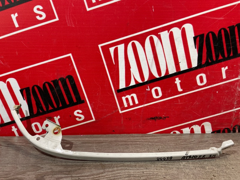 Планка под фару, 500 рублей, Красноярск