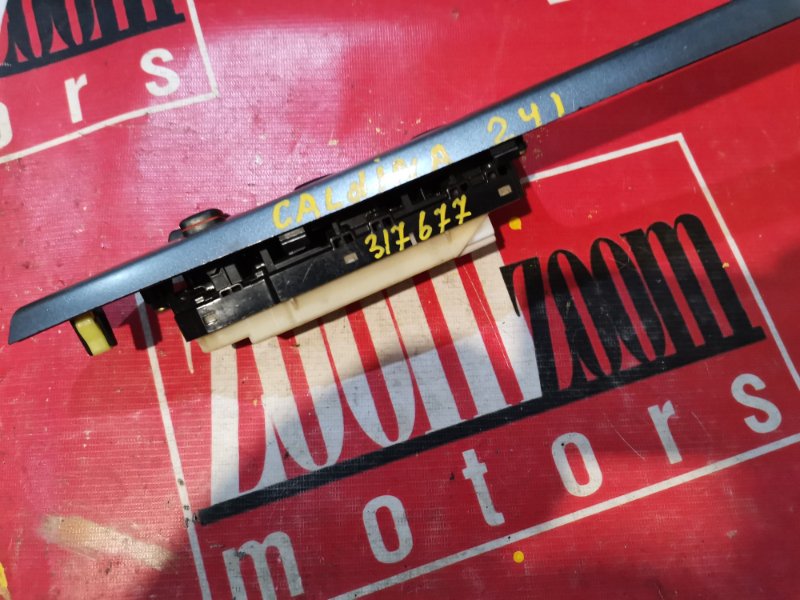 Блок управления стеклоподъемниками, 500 рублей, Красноярск