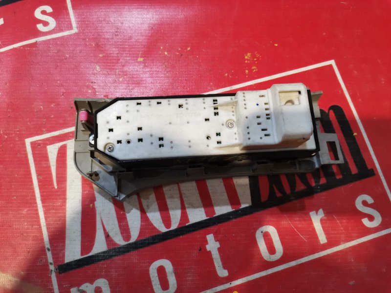 Блок управления стеклоподъемниками, 500 рублей, Красноярск