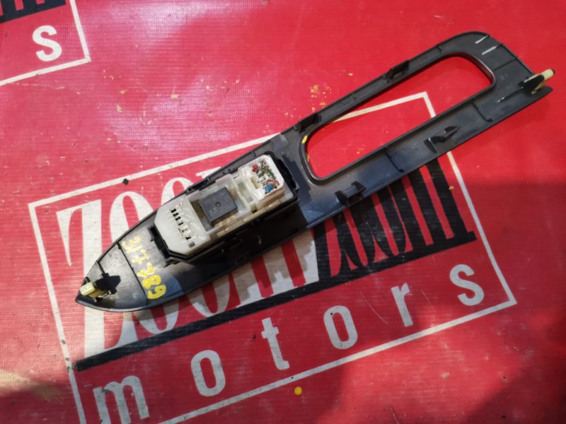 Кнопка управления стеклоподъёмником, 500 рублей, Красноярск