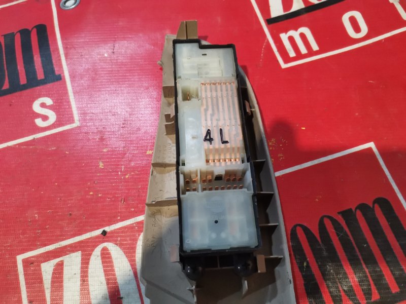 Блок управления стеклоподъемниками, 400 рублей, Красноярск