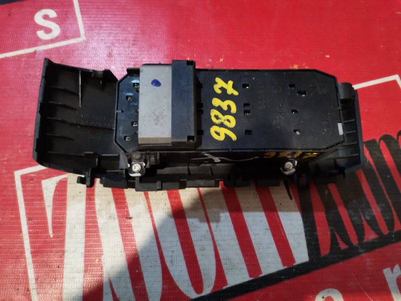 Блок управления стеклоподъемниками, 600 рублей, Красноярск