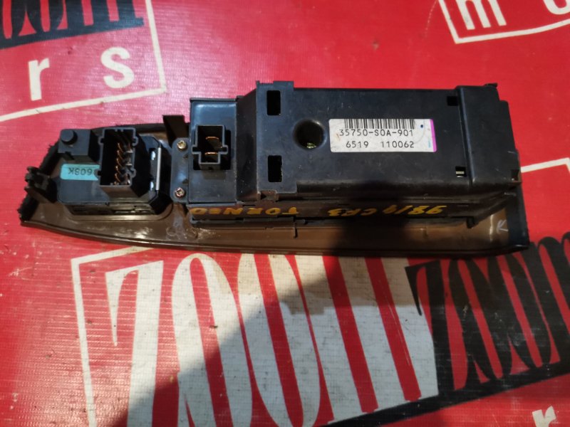 Блок управления стеклоподъемниками, 500 рублей, Красноярск