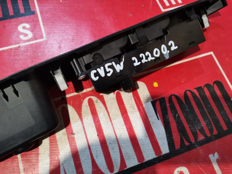 Блок управления стеклоподъемниками, 1000 рублей, Красноярск