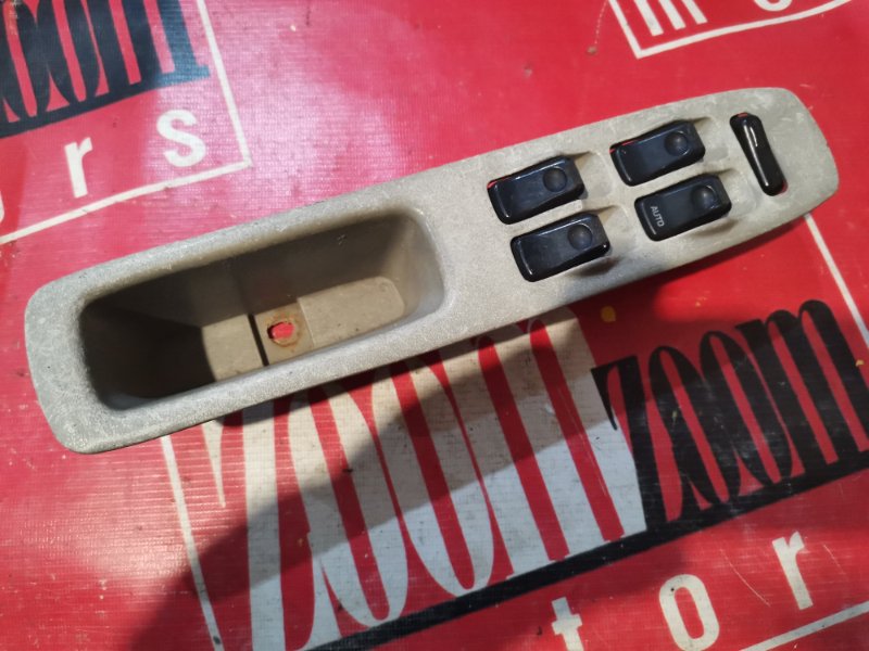 Блок управления стеклоподъемниками, 500 рублей, Красноярск