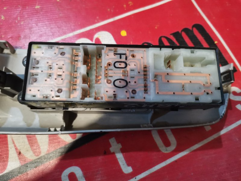 Блок управления стеклоподъемниками, 600 рублей, Красноярск