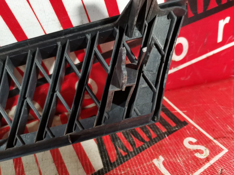 Решетка радиатора, 1000 рублей, Красноярск