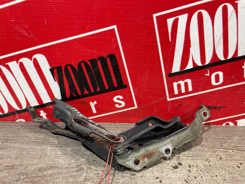 Петля (Шарнир капота), 600 рублей, Красноярск