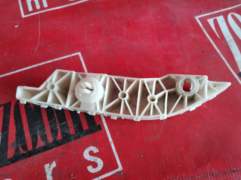 Кронштейн бампера, 800 рублей, Красноярск