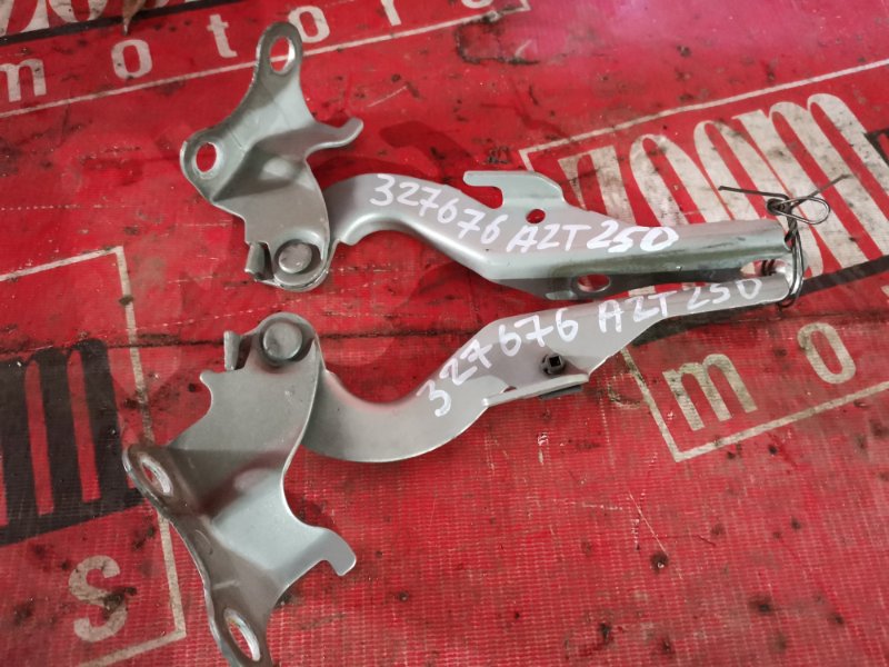 Петля (Шарнир капота), 800 рублей, Красноярск