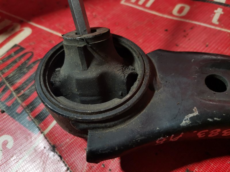 Рычаг подвески нижний, 2200 рублей, Красноярск