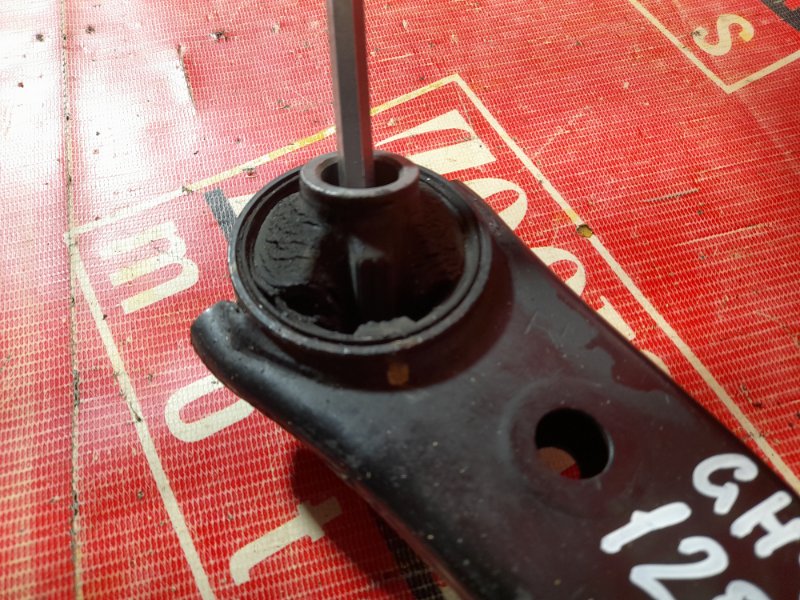 Рычаг подвески нижний, 1300 рублей, Красноярск